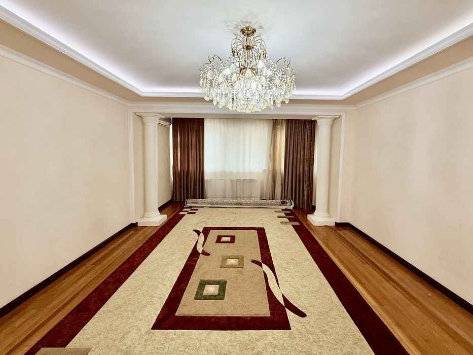 Продается 5 комнатная Банковская 150квМ Чиланзар 6 СтарМед