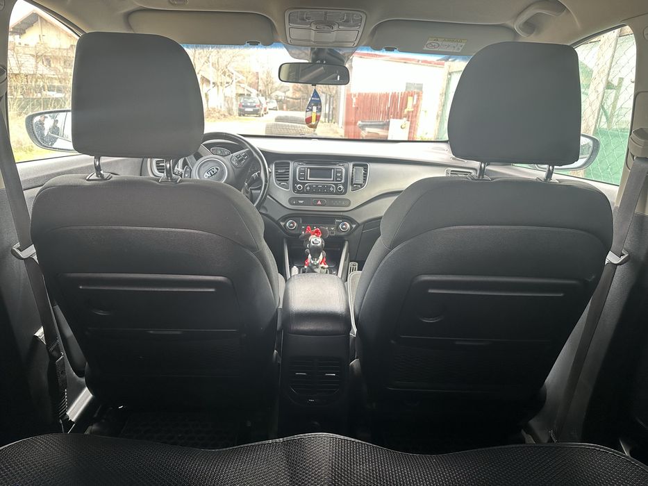 Kia Carens - 2016 motor 1.7 disel