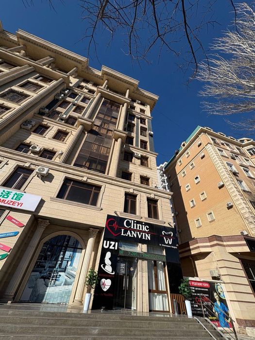 Аренда коммерческое помещение в центре города вдоль дороги по ул Нукус