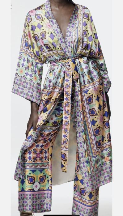 Дамски сет zara  флорален