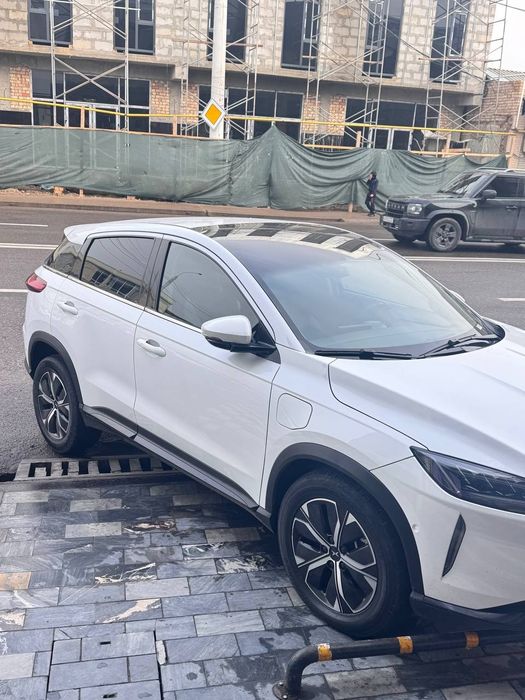 Electromobil Xpeng g3 460i yurgan prabeg 96.000