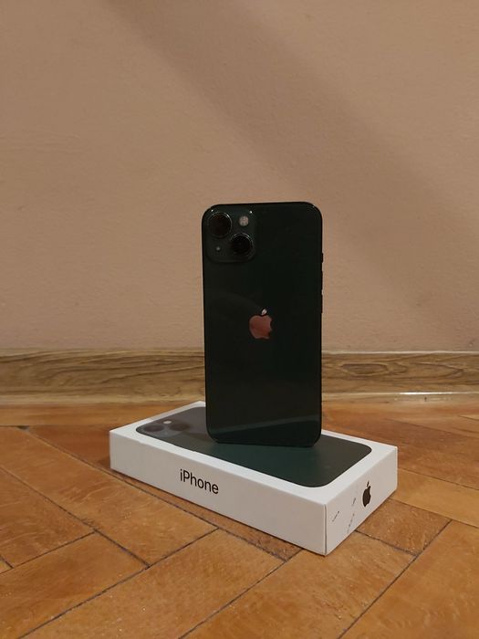 iPhone 13   in stare bună