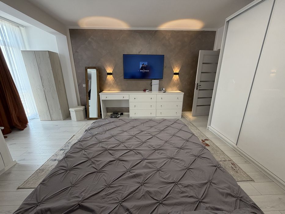 Garsoniera moderna 39 mp + terasa + parcare privata