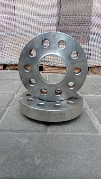 Фланци 25мм.  5x110 и 5х112 комплект 2 броя