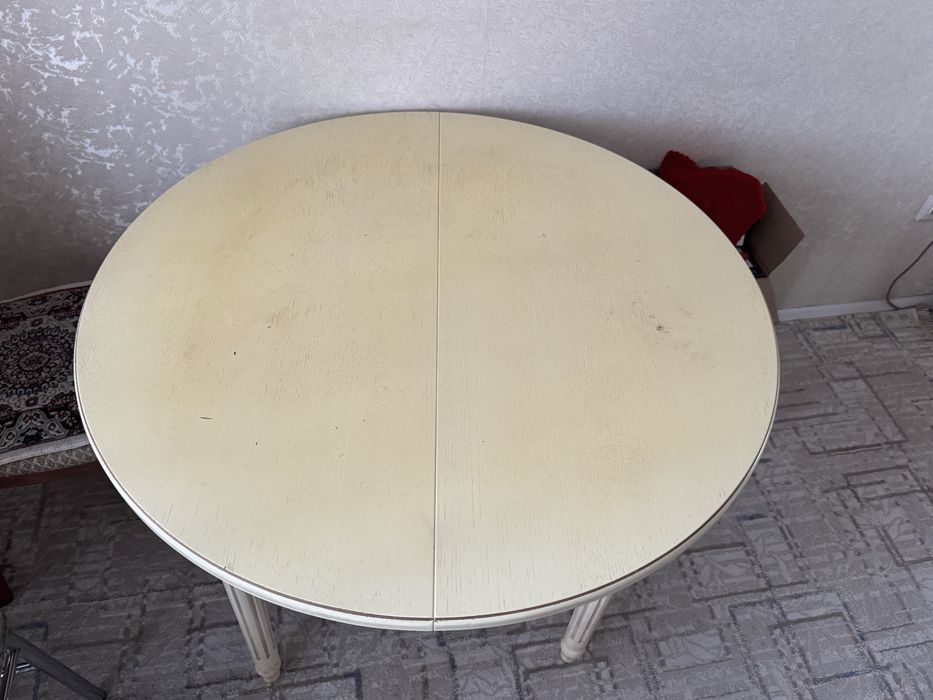 Кухонный стол б/у