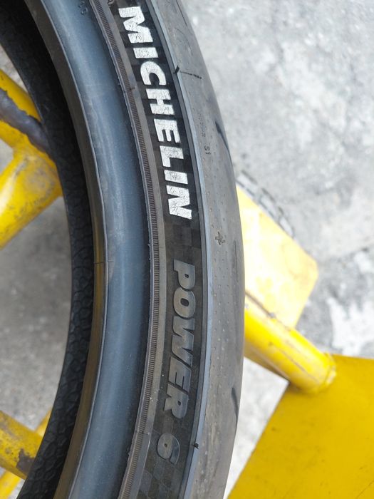 110/70/17" Michelin 1бр гума