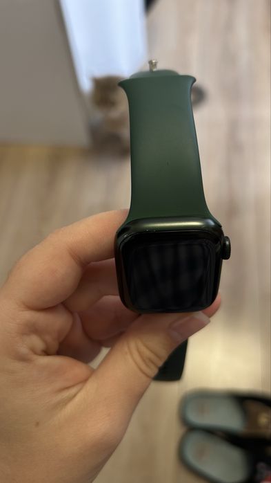 Продам apple watch 7 41mm green
