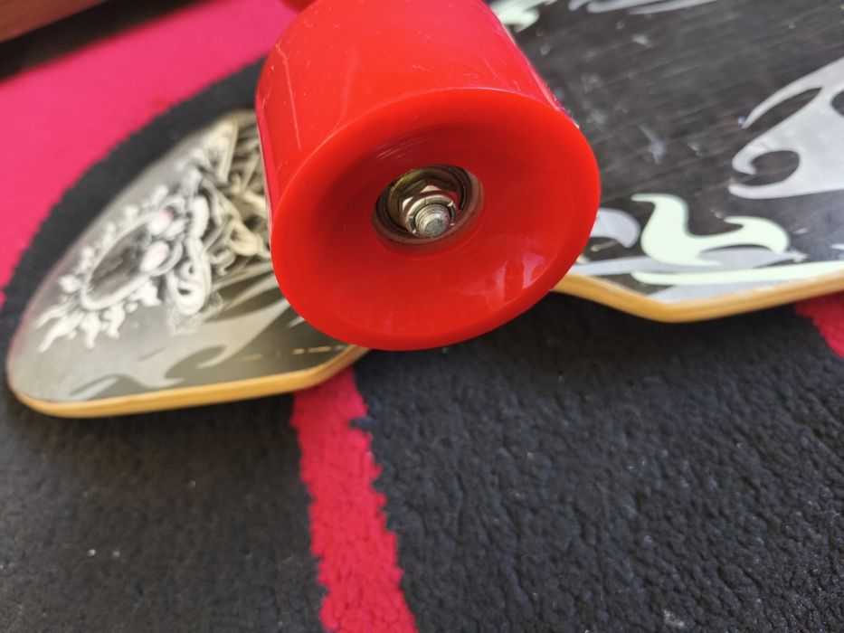 Longboard  complet – ca nou, folosit de doar 3 ori