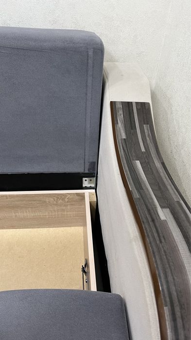 Продается Диван Б/У