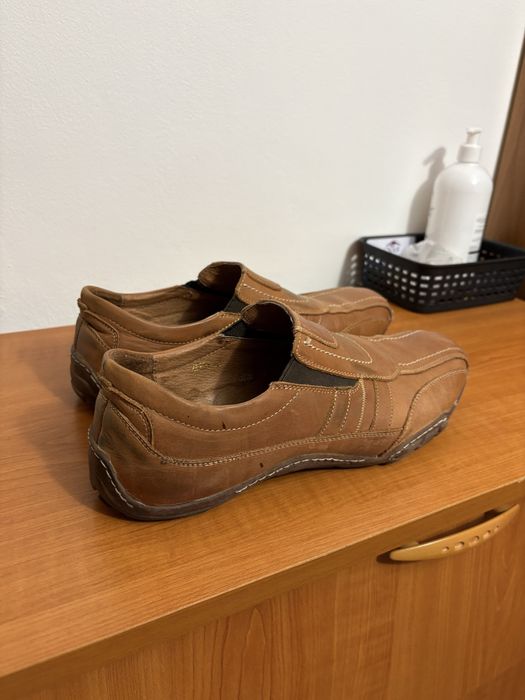 Pantofi piele 43