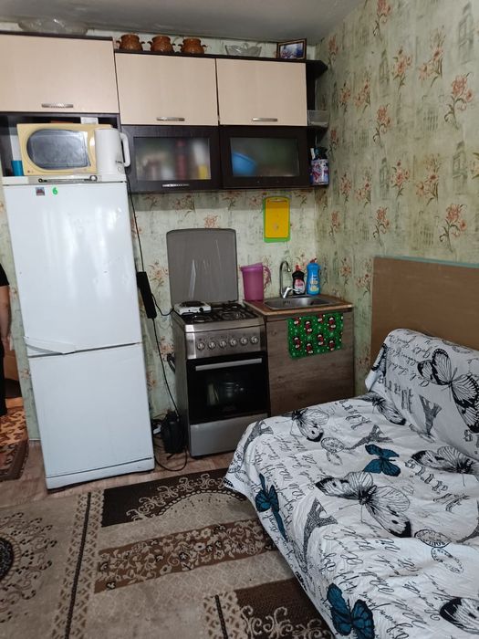 Продам общежитие на Белом 18 кв 3100