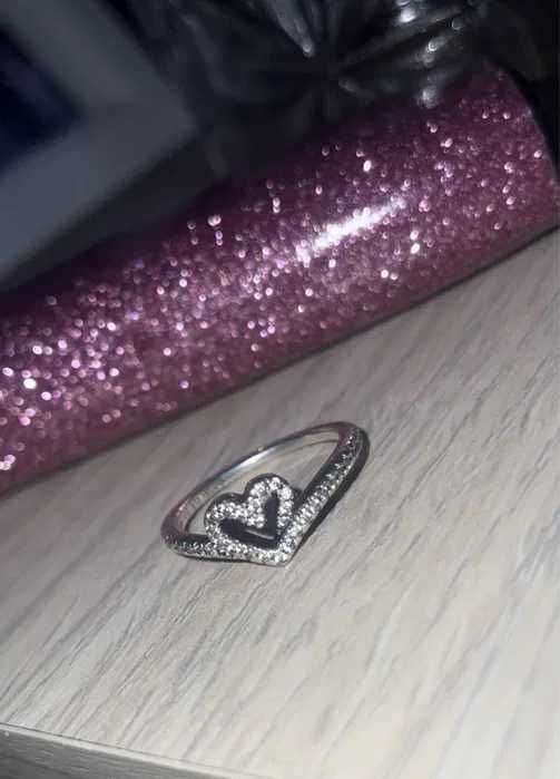 Пръстен Пандора|Pandora