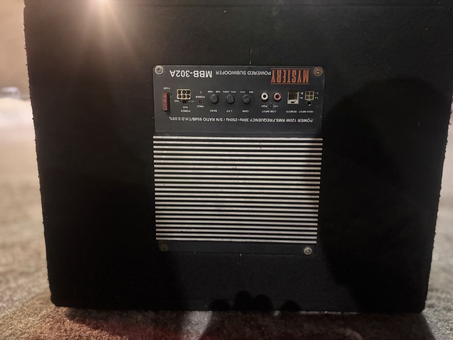 Сабуфер продам mystery