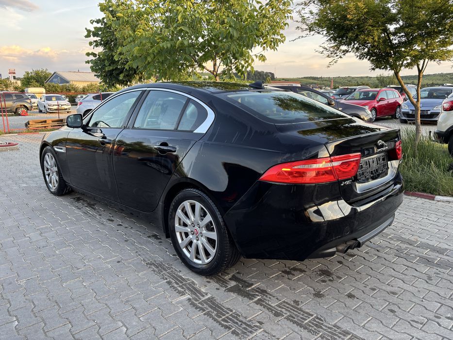 Jaguar XE 2016 2.0d