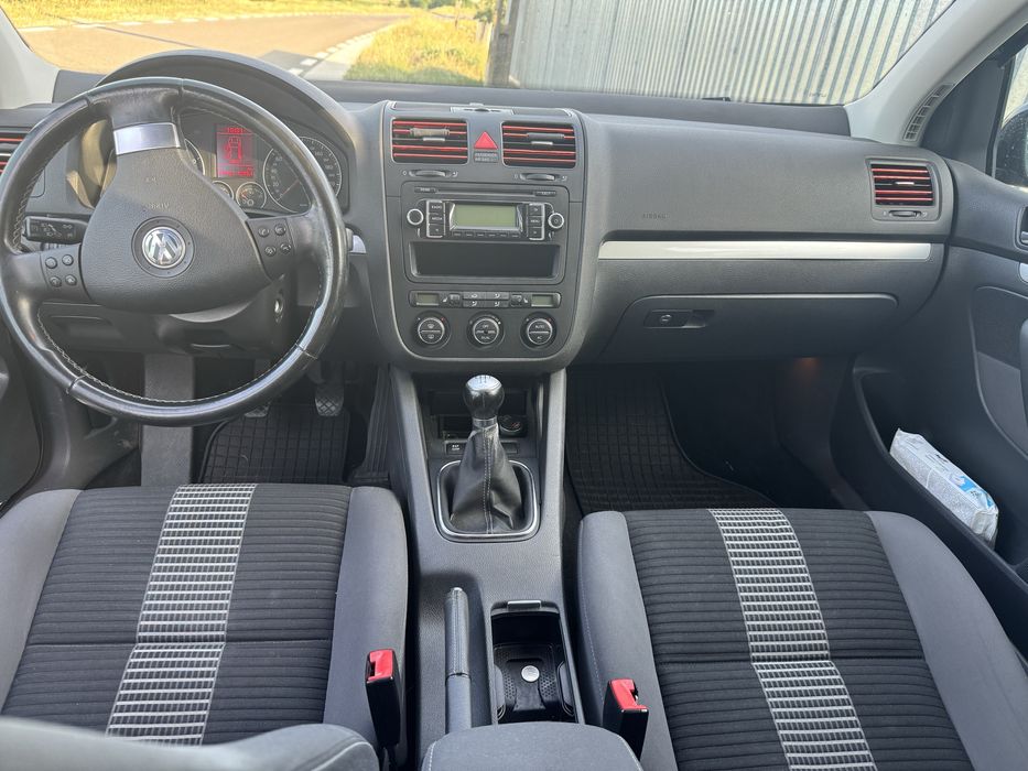 Volkswagen Golf 5 UNITED