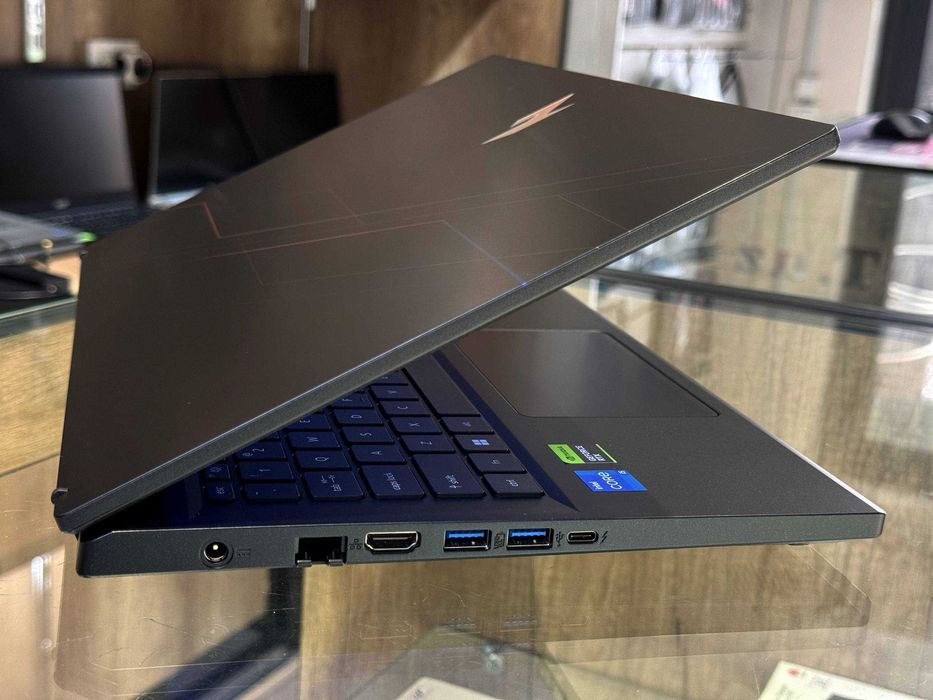 ACER NITRO V15 Core i5 13420H озу16гб 512 ssd Nvidio RTX 5050 8гб