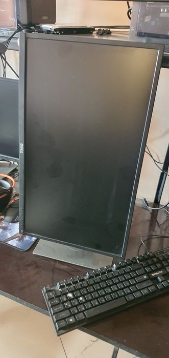 24 tali geyming manitor 75Hz