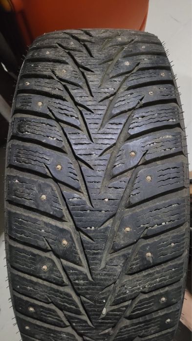Продам пару зимних резин