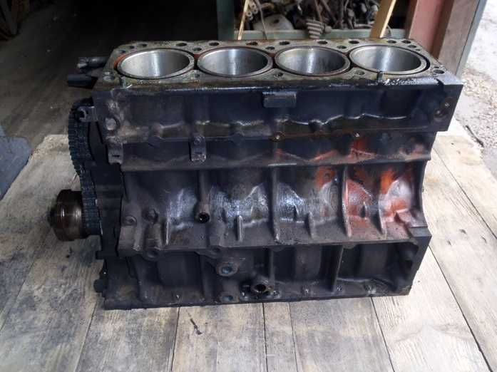 Bloc motor echipat Deutz BF4L- Piese de motor Deutz