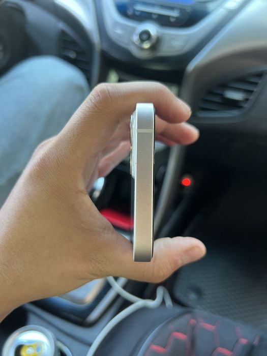 Продам Iphone 13 128gb срочно!