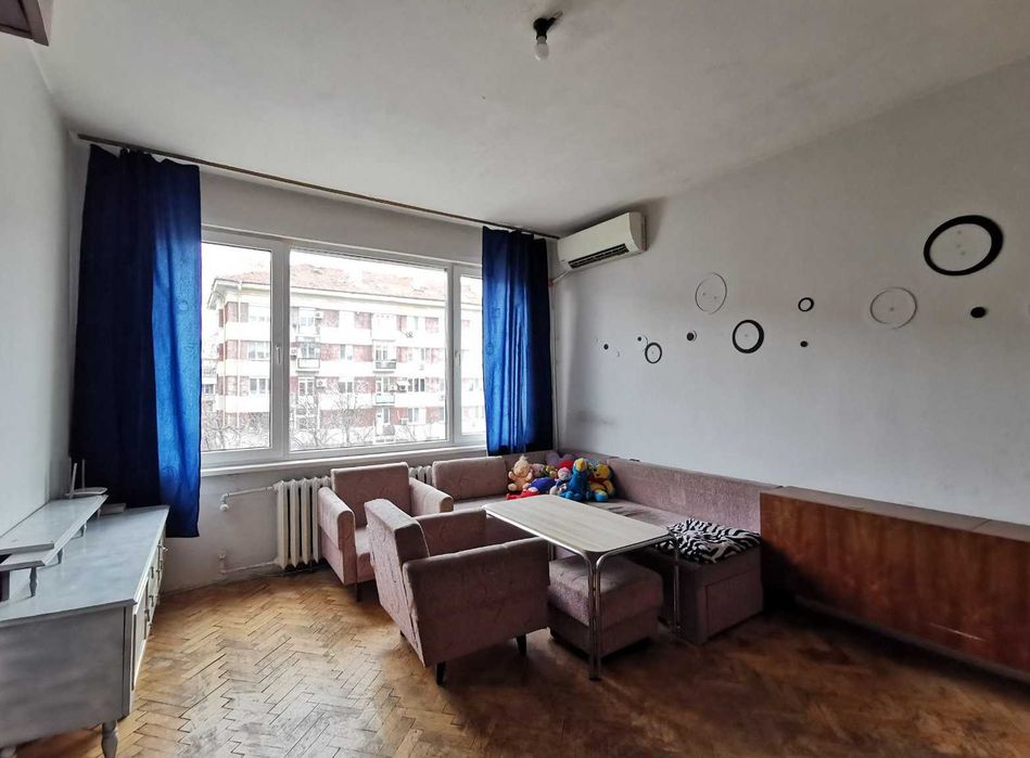 Продава се Двустаен апартамент в Русе, Широк център - 64 кв.м за 1218 €/кв.м - Снимка #1