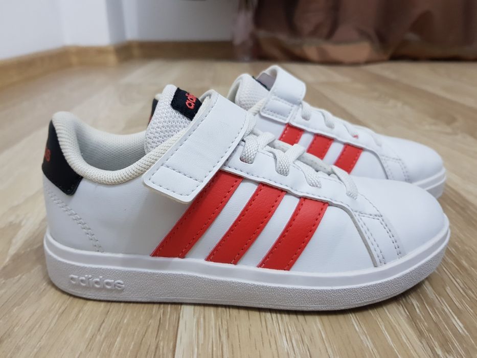 Adidasi Adidas copii mărimea 29