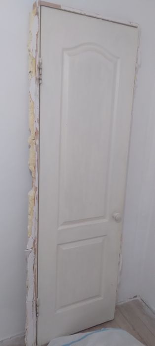 Отдам даром дверь