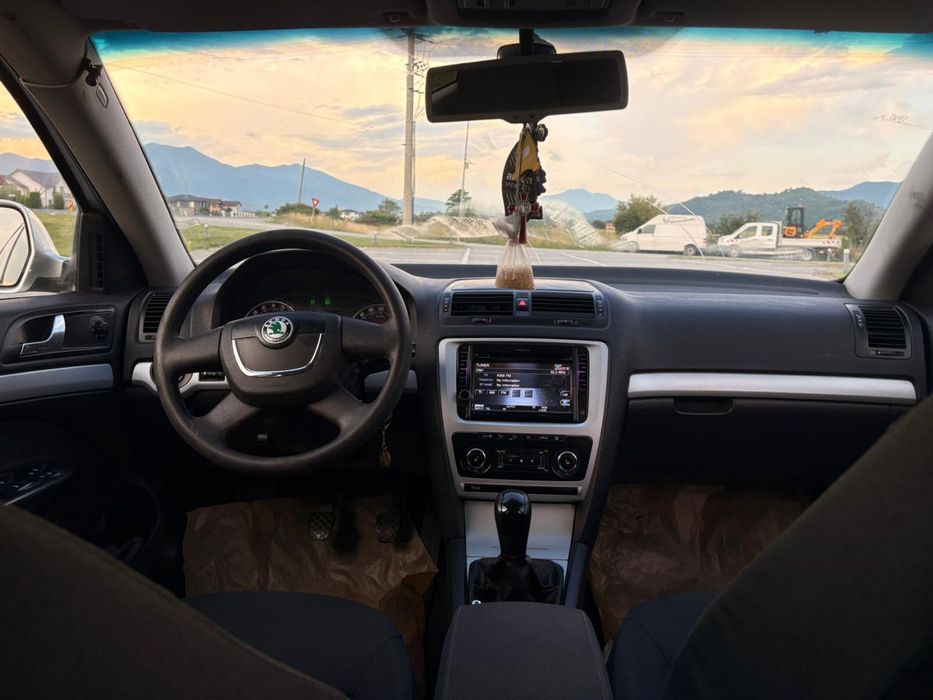 **Skoda Octavia 2011 - Euro 5 1.6 TDI 105cp * Propietar Ro - Acte la zi !