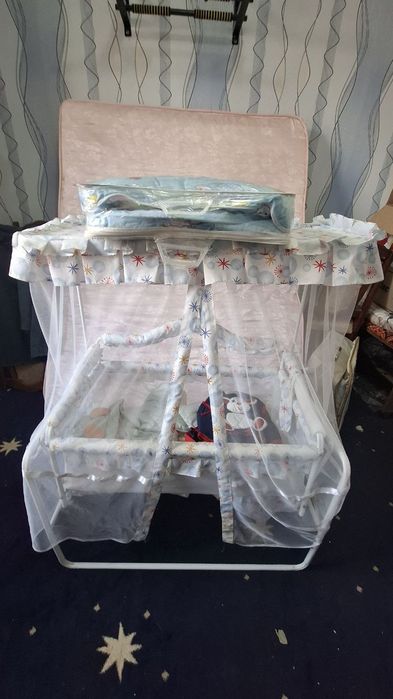 Детский кровать состояние хорошее цена 200.000 сумI