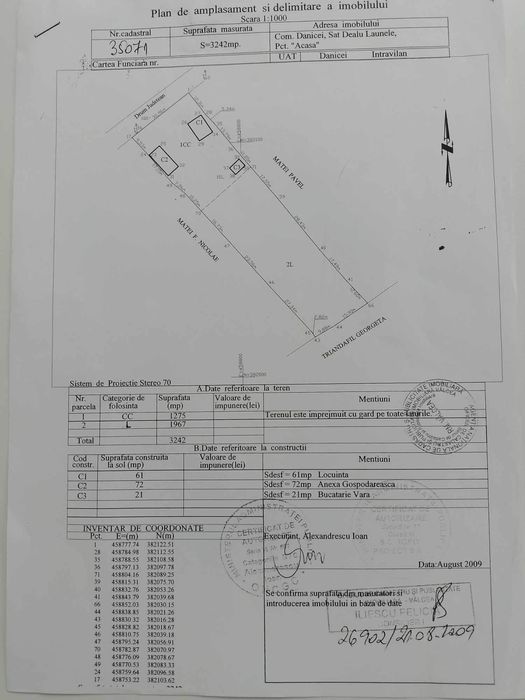 Casă complet renovată + teren 3.242 mp