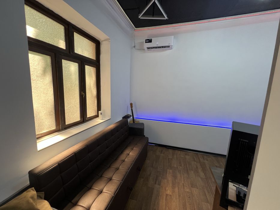 Studiya  IM.Sound ovoz va musiqaning professional uyiga tashrif buyuri