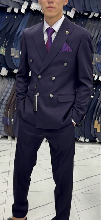 Костюм в идеальном сост