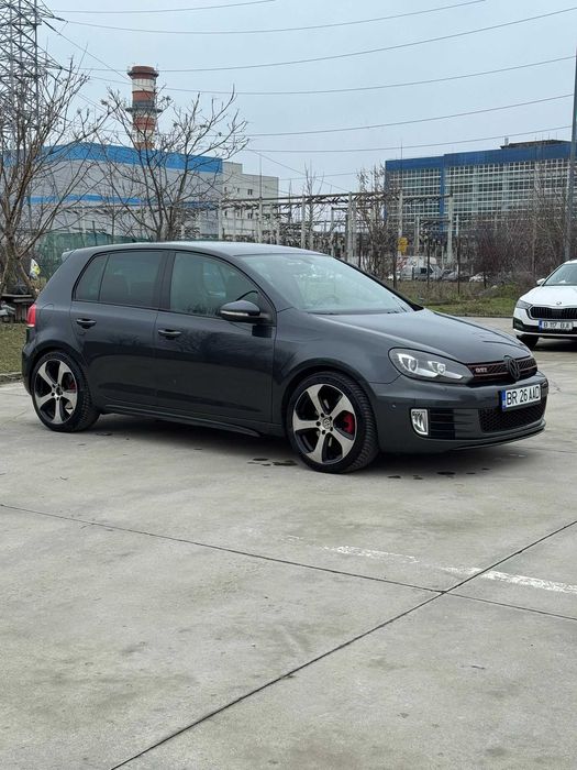 Volkswagen Golf 6 GTI - 2.0 TSI - DSG - 211 CP