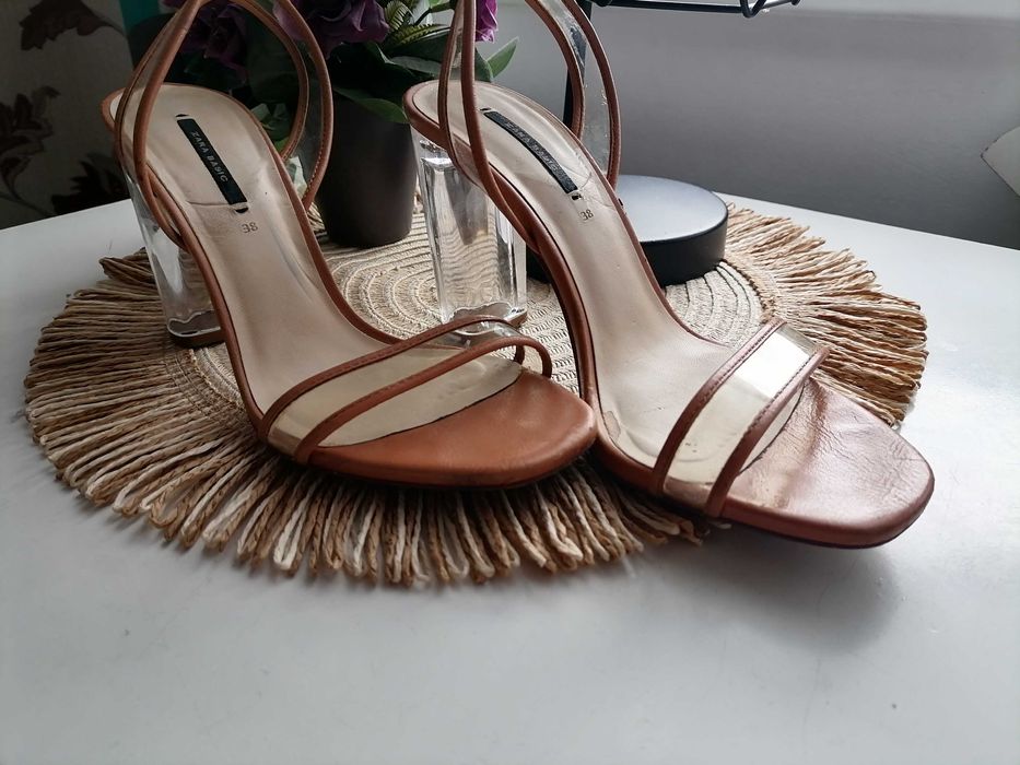 Sandale Zara mărimea 38