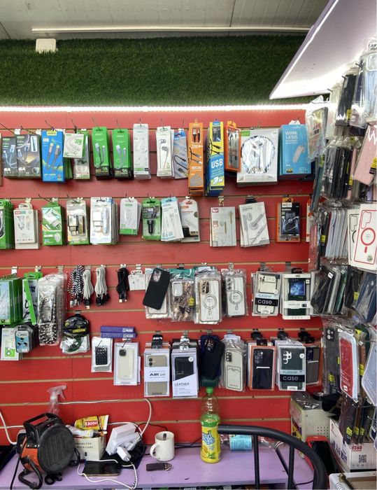 сотовые аксессуары