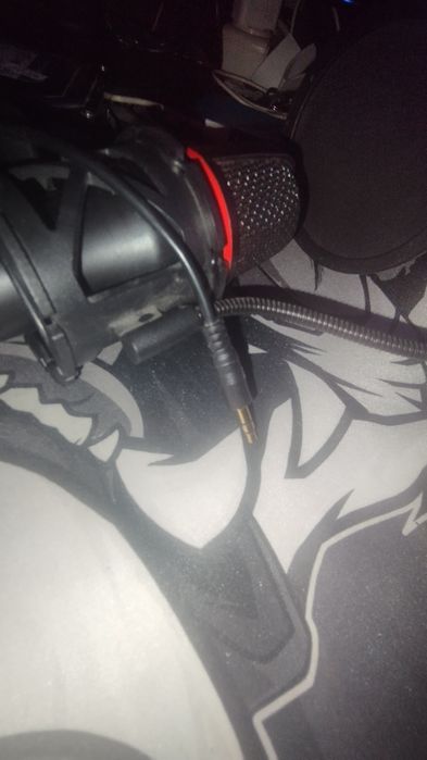 Продаю микрофон defender gmc 300