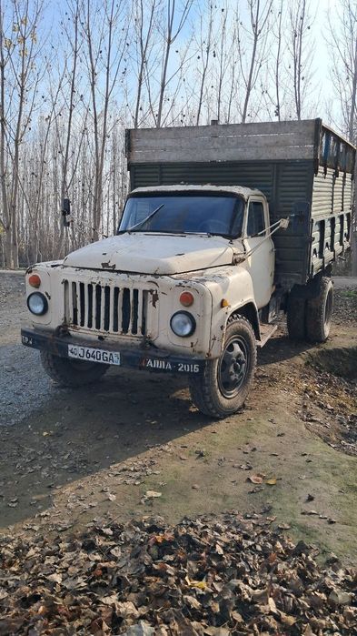 Zil 53 срочно сотилади