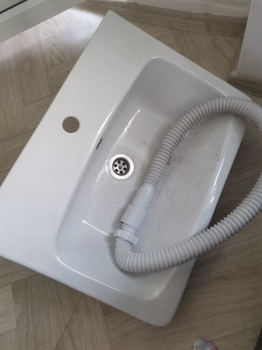 Продам новую раковину