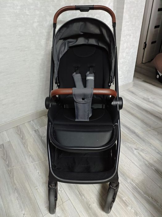 Продам коляску 2 в 1 фирмы Tomix