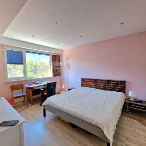 Продава се Многостаен апартамент в Разград, Житница - 92 кв.м за 932 €/кв.м - Снимка #13