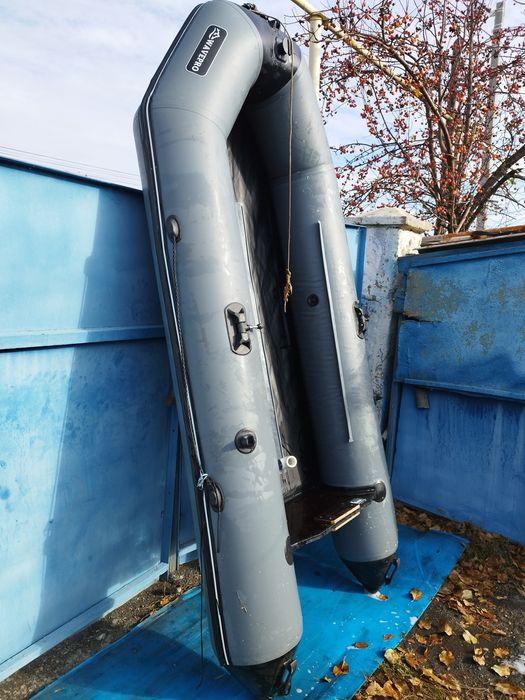 Продам лодку 280 НДНД