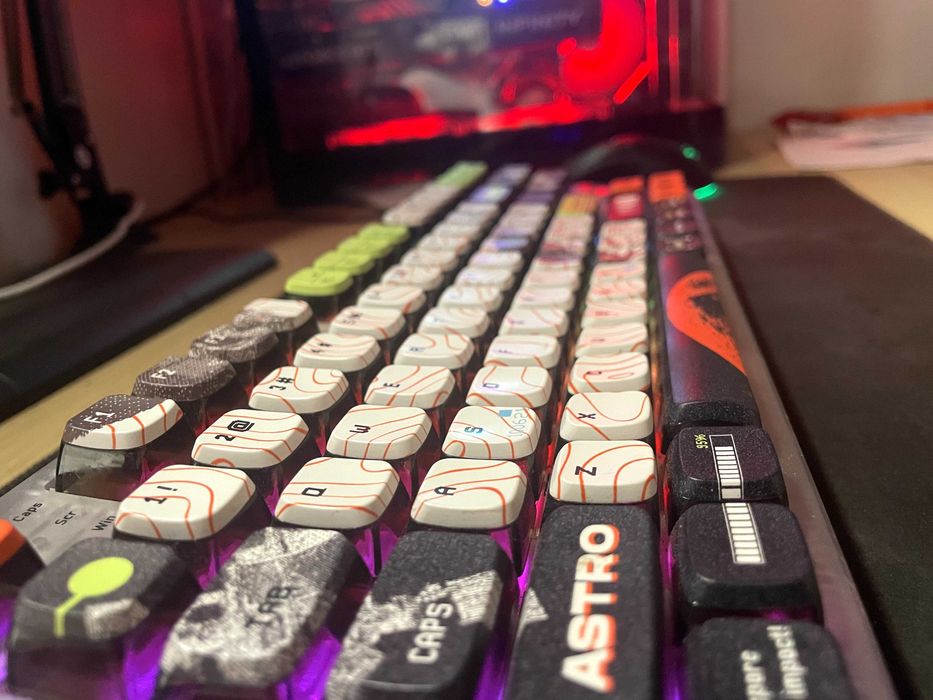 Tastatura Mecanica QwertyKey80 Astro (bon fiscal)