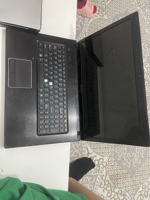 Продам ноутбуки на запчасти