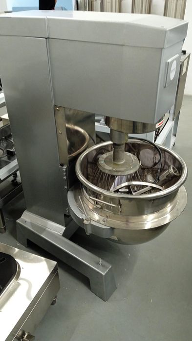 Тестораскаточные машины тестомесы расстоечные шкафы