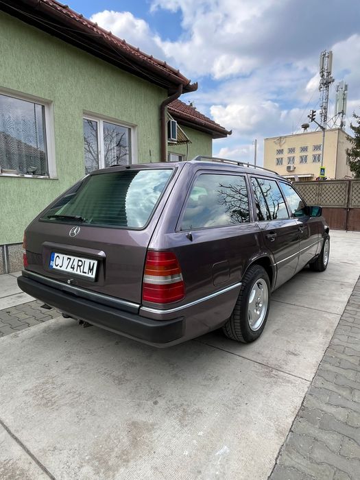 MERCEDES-BENZ E-Class 1994 — imagine 4