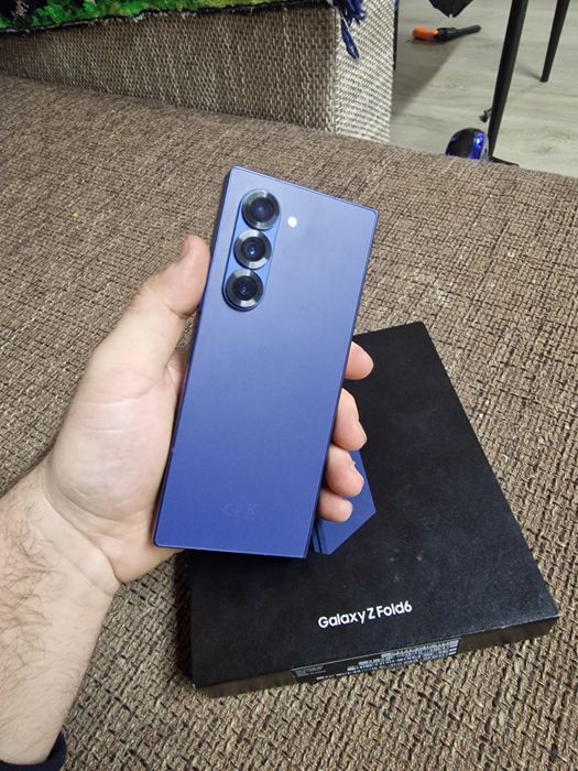 Samsung Galaxy Z Fold 6 Navy – Ca NOU (Baterie 100%, Activat Oct. 2025