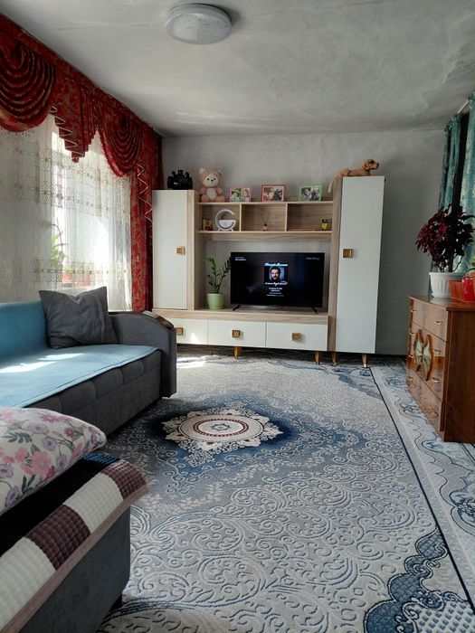 Продам Дом 5 комнат