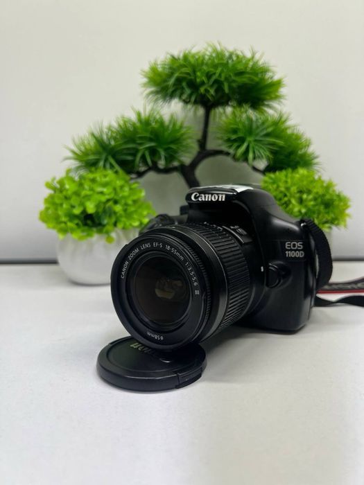 Фотоаппарат Canon EOS1100D