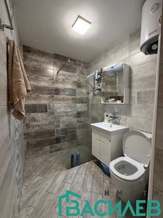 Дава под Наем 1-СТАЕН град София, Гео Милев