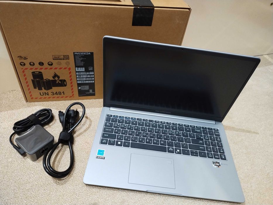 Asus ExpertBook Ryzen 5-7535HS/8GB/512GB/Radeon 660M